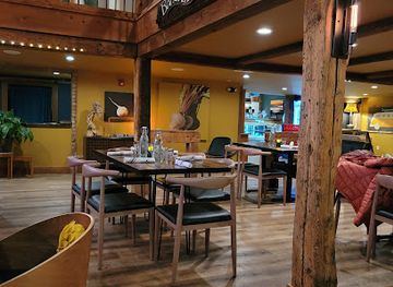 maine/kennebunkport/restaurant/bandaloop