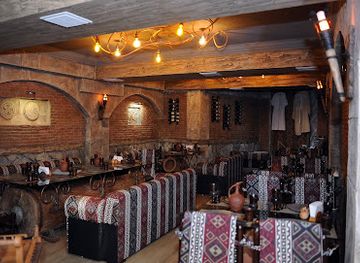 georgia/kutaisi/restaurant/kartuli