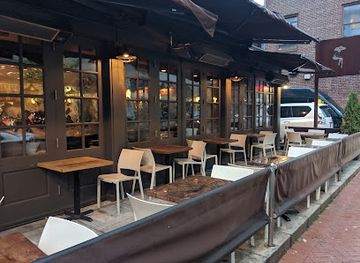 connecticut/stamford/downtown-stamford/restaurant/barcelona-wine-bar