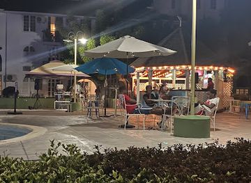 jamaica/ocho-rios/restaurant/castle-blu