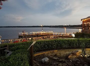 mississippi/the-river-region/restaurant/cock-of-the-walk