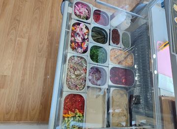 georgia/mtskheta/restaurant/pita-falafel