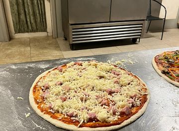 anguilla/blowing-point-village/restaurant/nick-s-pizza