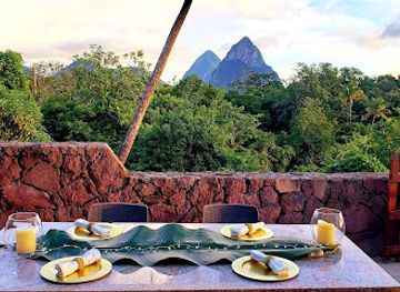 saint-lucia/canaries/restaurant/treetop-restaurant-and-bar