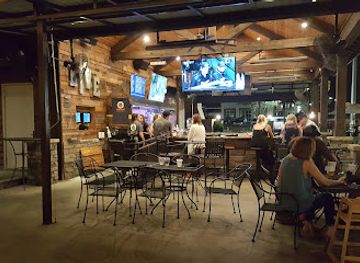 alabama/auburn/restaurant/liveoaks