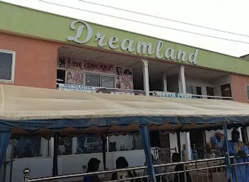 cameroon/north-west-region/restaurant/dreamland-snack-bar