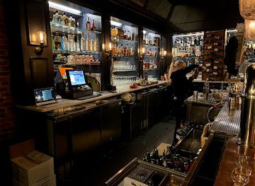 alabama/chattahoochee-valley/restaurant/stock-market-dueling-kitchens
