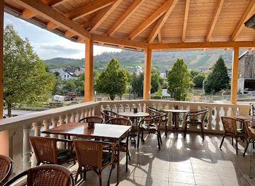 germany/moselle/restaurant/bruhler-hof-inh-fam-eckert