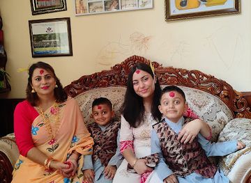 nepal/helambu-trek/restaurant/house