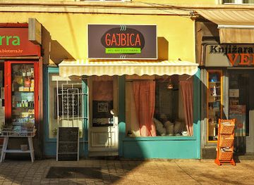 croatia/zagreb/restaurant/gajbica