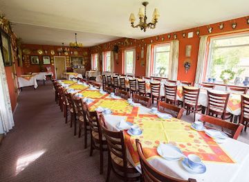 denmark/central-jutland/restaurant/rindsholm-kro-og-hotel-selskaber-mv-se-abningstider-pa-hjemmesiden