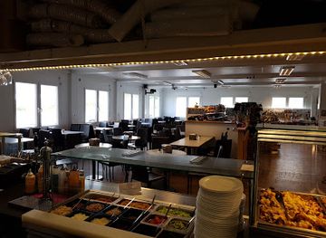 iceland/southern-region/restaurant/veitingasala-restaurant-shop-and-gas