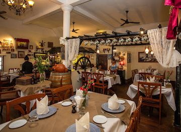 cambodia/siem-reap/wat-bo-road/restaurant/tell-steak-house