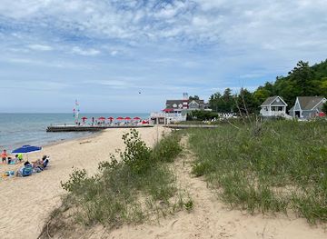michigan/sleeping-bear-dunes-national-lakeshore/restaurant/cafe-manitou