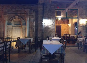 greece/heraklion/historical-museum-of-crete/restaurant/arismari-varsamo