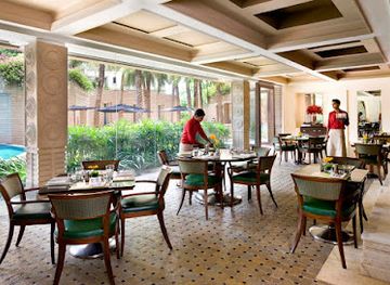 india/hyderabad/restaurant/okra