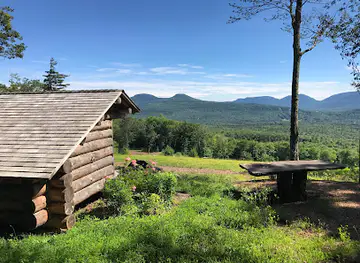 Deer Mountain Inn