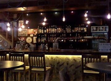 argentina/los-andes/restaurant/piedra-buena-brewery