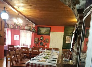 albania/lezhe/restaurant/shpia-vjeter