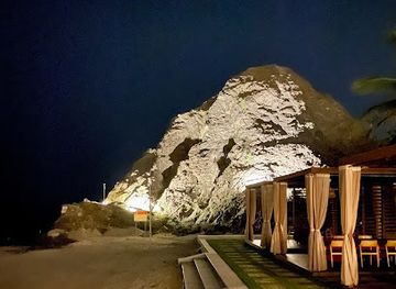oman/ras-al-jinz/restaurant/the-pavilion