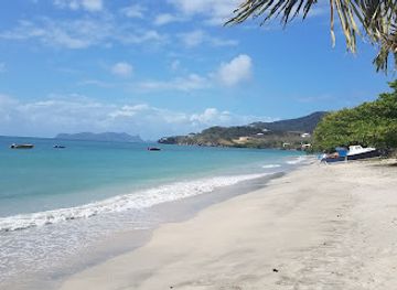 grenada/bbc-beach/restaurant/laurena-ii