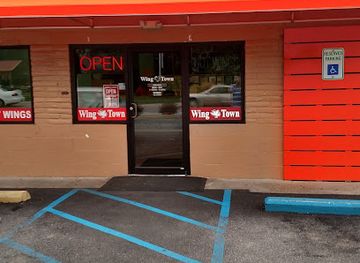 alabama/opelika/restaurant/wing-town