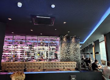 germany/dusseldorf/medienhafen/restaurant/okinii-dusseldorf-medienhafen