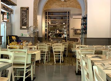 vatican-city/vatican-necropolis/restaurant/la-locanda-di-pietro