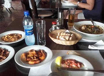 cabo-verde/espargos/restaurant/restaurante-kretxeu