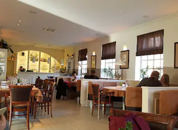 Kistücsök Food&Room