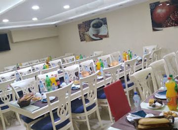 uzbekistan/qarshi/restaurant/mumtoz-kafe