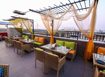 india/central-india/restaurant/patiala-house-rooftop-dinning