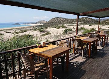 cyprus/karpas-peninsula/restaurant/big-sand-beach