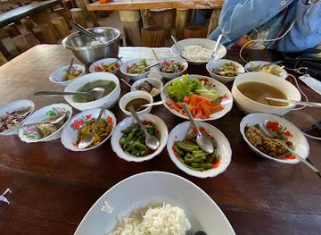 myanmar-burma/pyin-oo-lwin/restaurant/daw-htwe-khin-myanmar-restaurant
