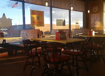 wyoming/rock-springs/restaurant/dickey-s-barbecue-pit