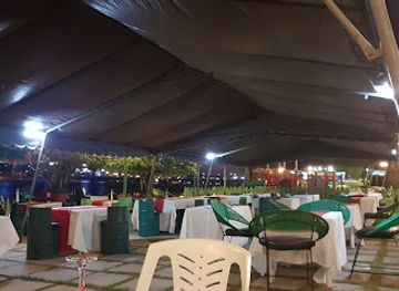 cote-d-ivoire/comoe/restaurant/le-debarcadere