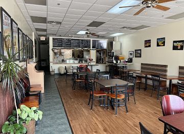 illinois/naperville/restaurant/sanguche