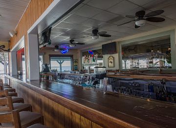 new-jersey/gateway-region/restaurant/two-mile-crab-house-crush-bar