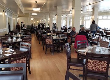 montana/the-yellowstone-valley/restaurant/lake-yellowstone-hotel-dining-room