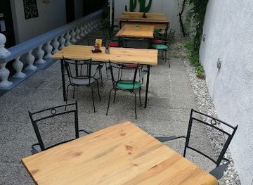 slovenia/kamnik/restaurant/majolka