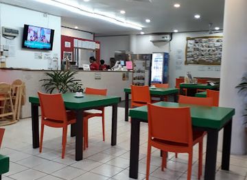 fiji/labasa/restaurant/hemron-plaza