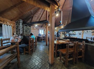 slovakia/pohronie/restaurant/koliba-pod-orechom