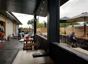 canada/interlake-region/restaurant/interlake-brewing-co