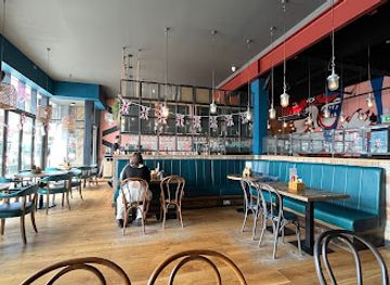 united-kingdom/cardiff/cardiff-bay/restaurant/hub-box-cardiff