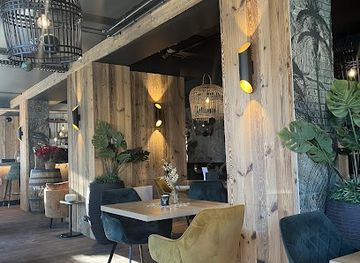 austria/zell-am-see/restaurant/mornings-with-lee