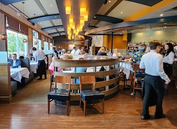 kansas/wichita/restaurant/newport-grill