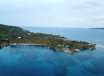 micronesia/chuuk-lagoon/restaurant/blue-lagoon-restaurant
