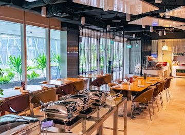 singapore/changi/restaurant/cosmo-bar-restaurant-capri-changi-city