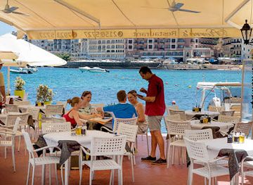 malta/marsalforn-bay/restaurant/the-pierre-s-restaurant