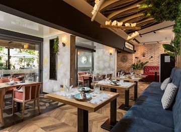 montenegro/kotor/restaurant/platanus